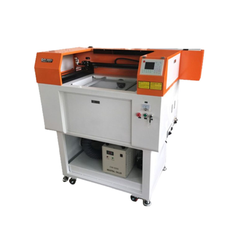 Laser nozzle cutting machine